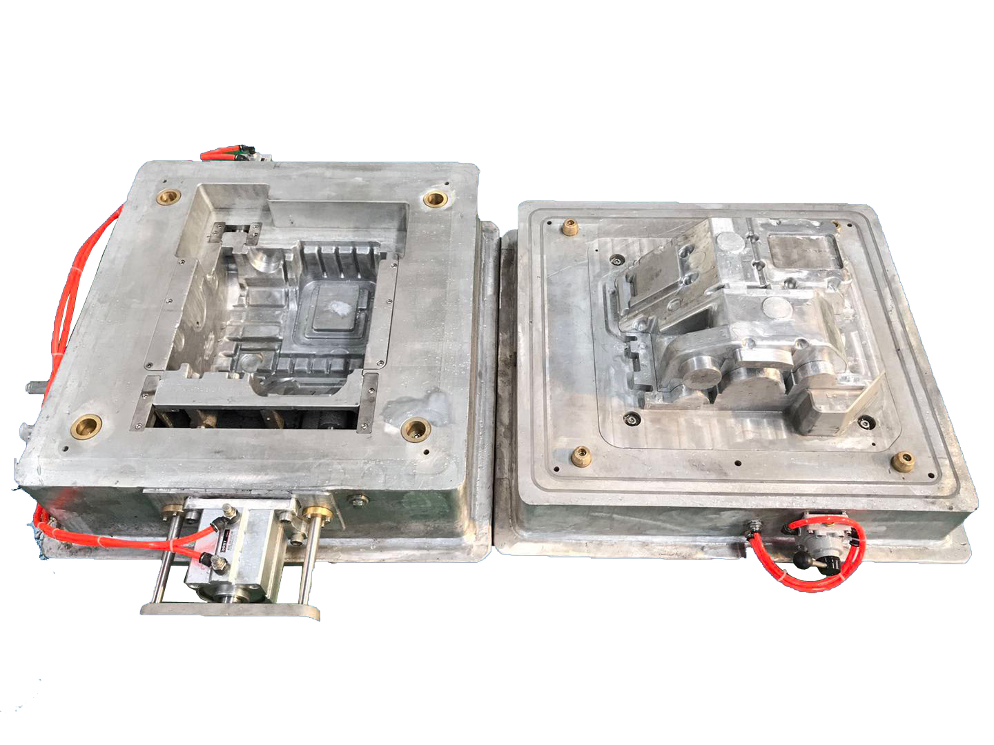 厂家分析消失模铝合金铸件表面发黑的原因